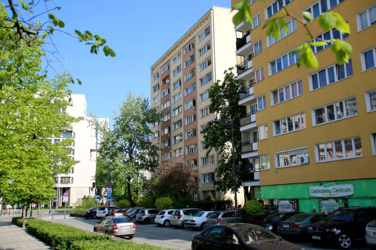 Stylish And Spacious By Cooee Apartments Варшава Экстерьер фото